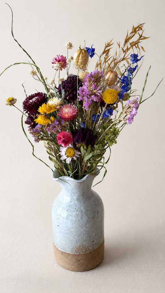 Everlasting Daisy Posy